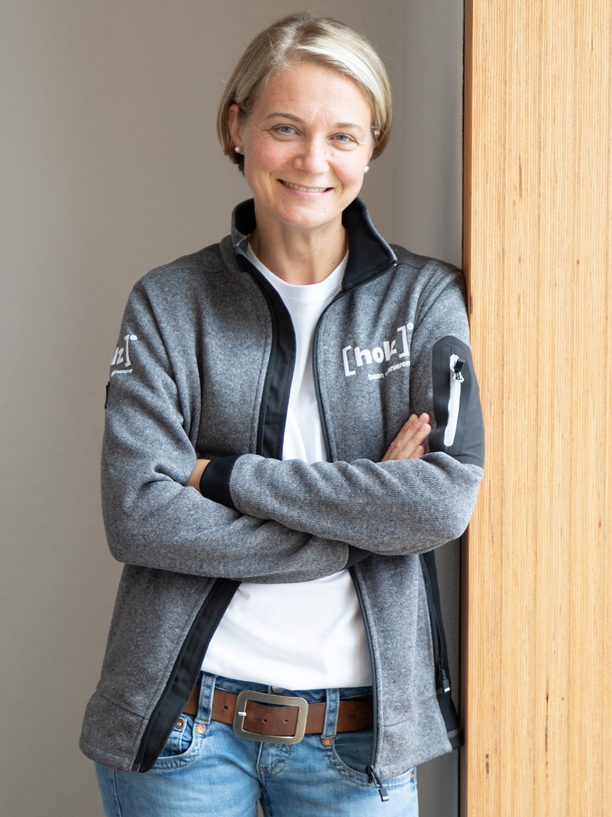 Holz_Portrait_Simone